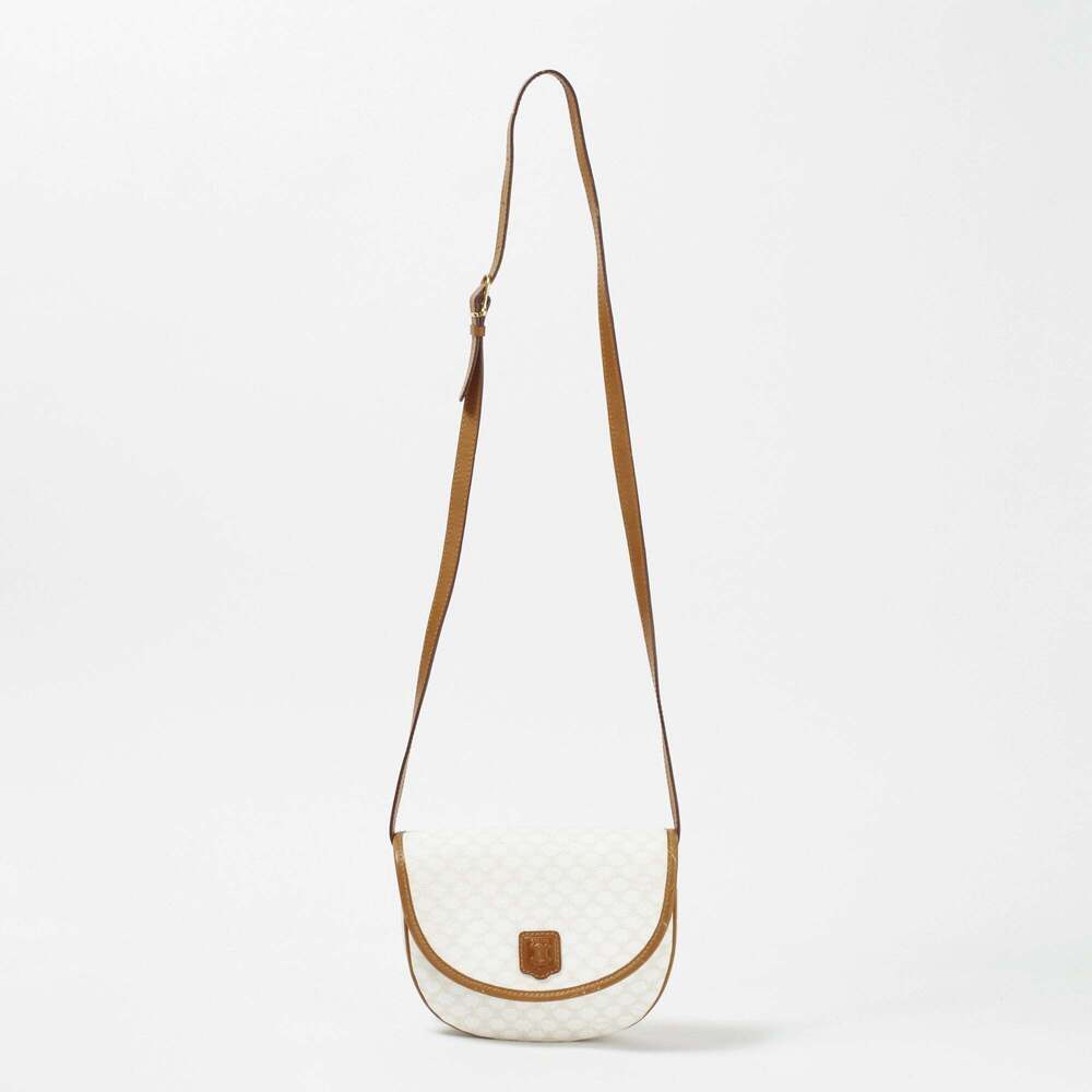 White Macadam Triomphe Logo Shoulder Bag